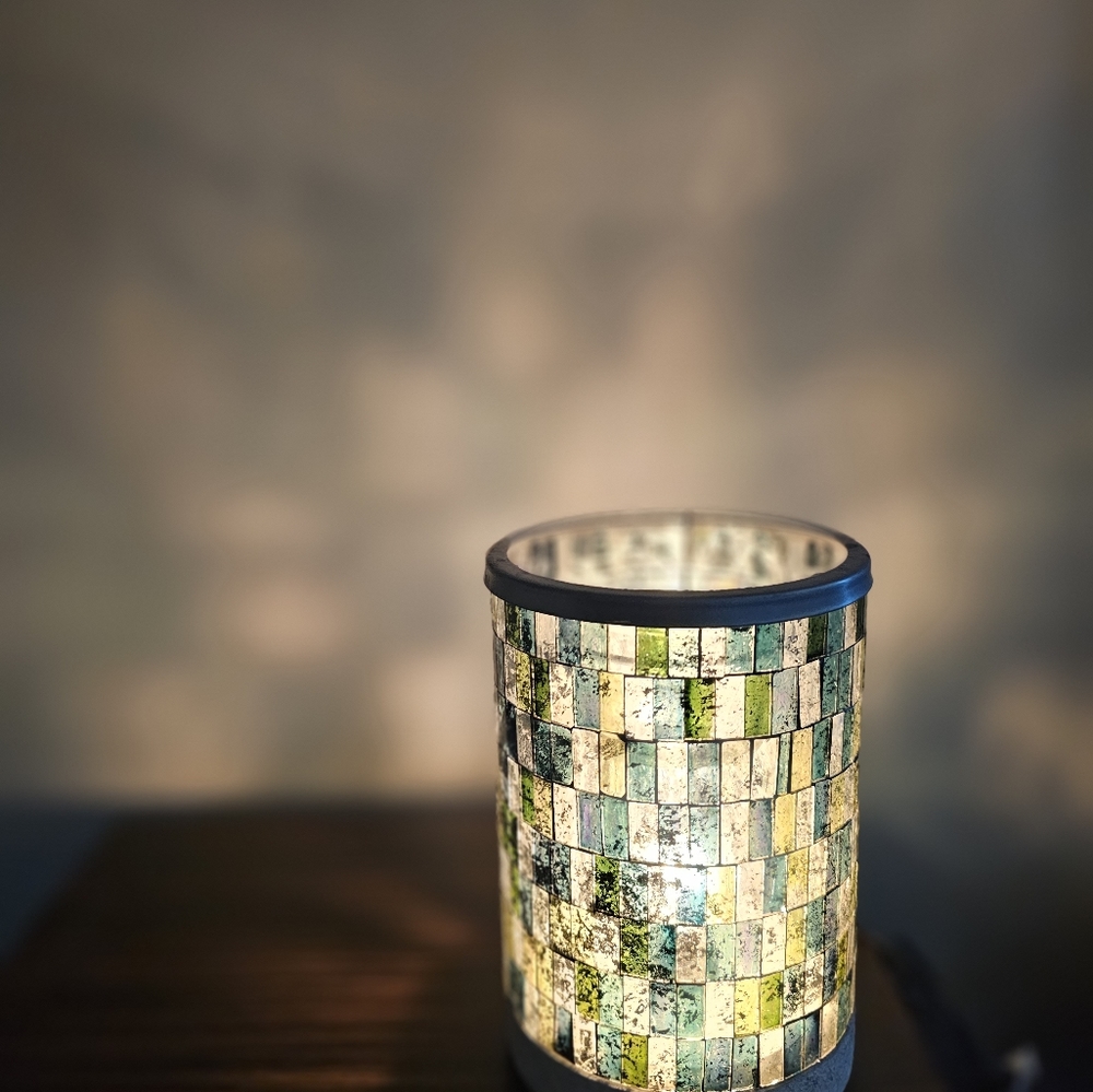 Scentsy Wax Warmer Stained Glass